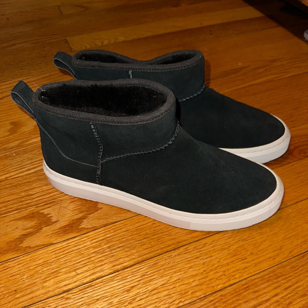 Authentic Ugg Mini Boots